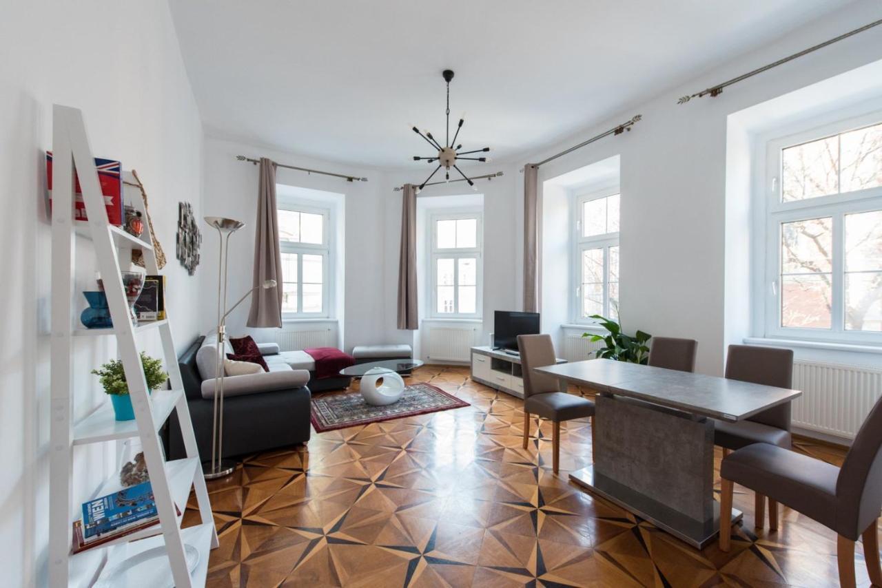 Belvedere Central Apartment Wien Eksteriør billede